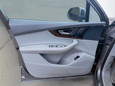 2017 Audi Q7 3.0T Premium