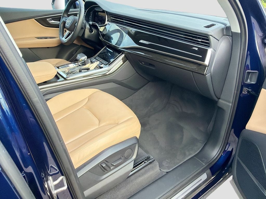 2023 Audi Q7 Premium Plus 55 TFSI quattro Tiptronic