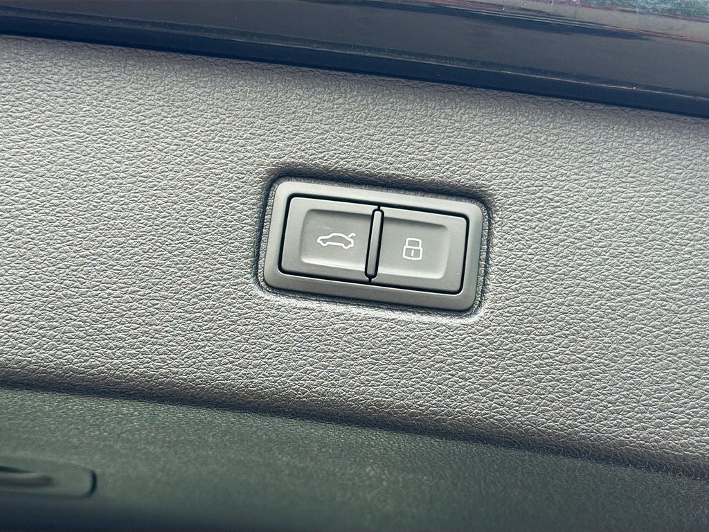2024 Audi Q7 Premium Plus 55 TFSI quattro Tiptronic
