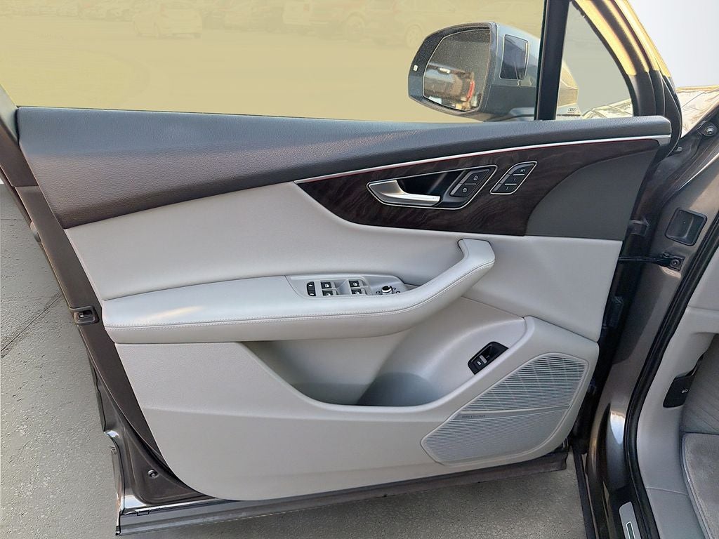 2021 Audi Q7 Prestige 55 TFSI quattro Tiptronic