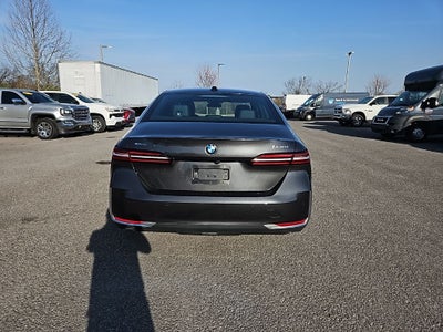 2025 BMW 540i xDrive