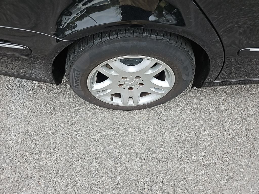 2005 Mercedes-Benz E-Class E 320 Base