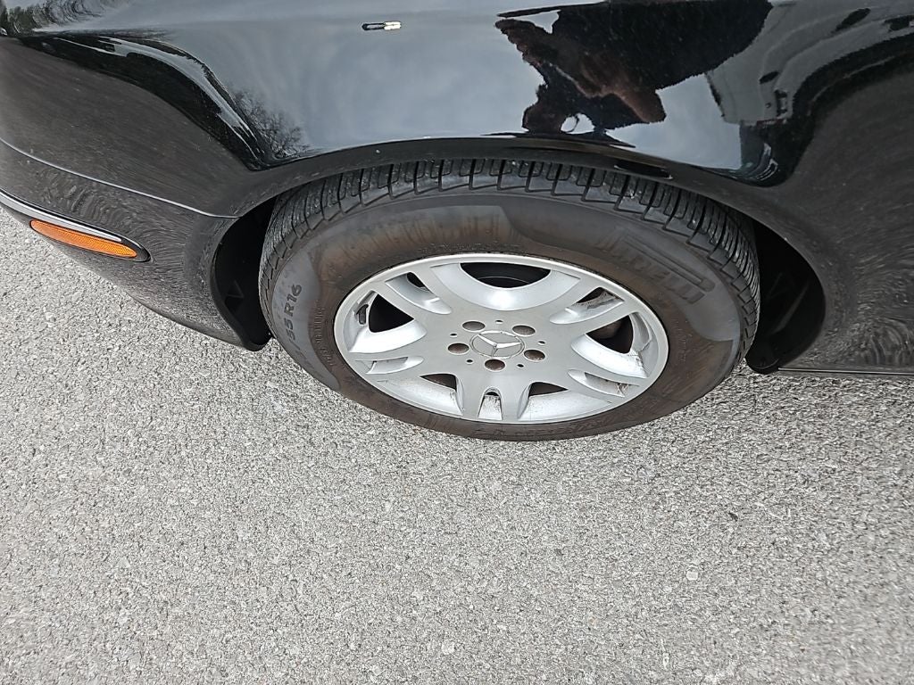 2005 Mercedes-Benz E-Class E 320 Base