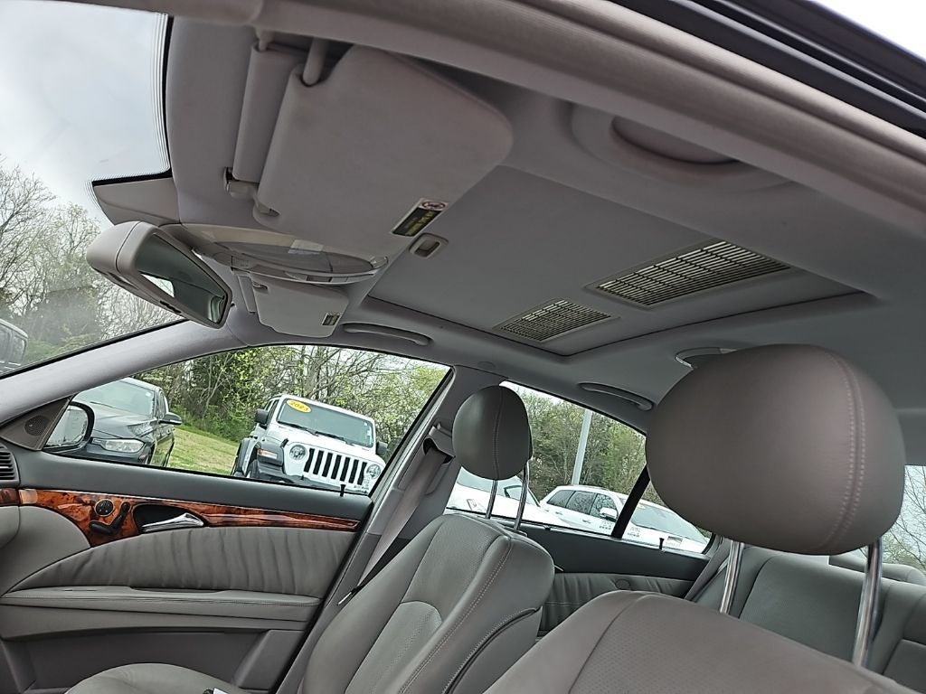 2005 Mercedes-Benz E-Class E 320 Base