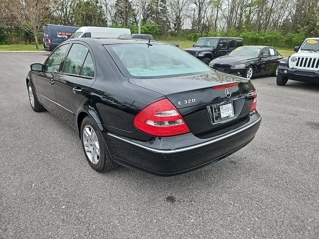 2005 Mercedes-Benz E-Class E 320 Base