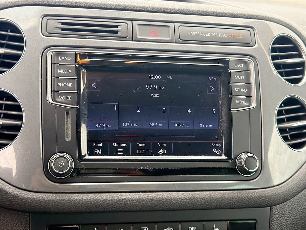 2016 Volkswagen Tiguan R-Line