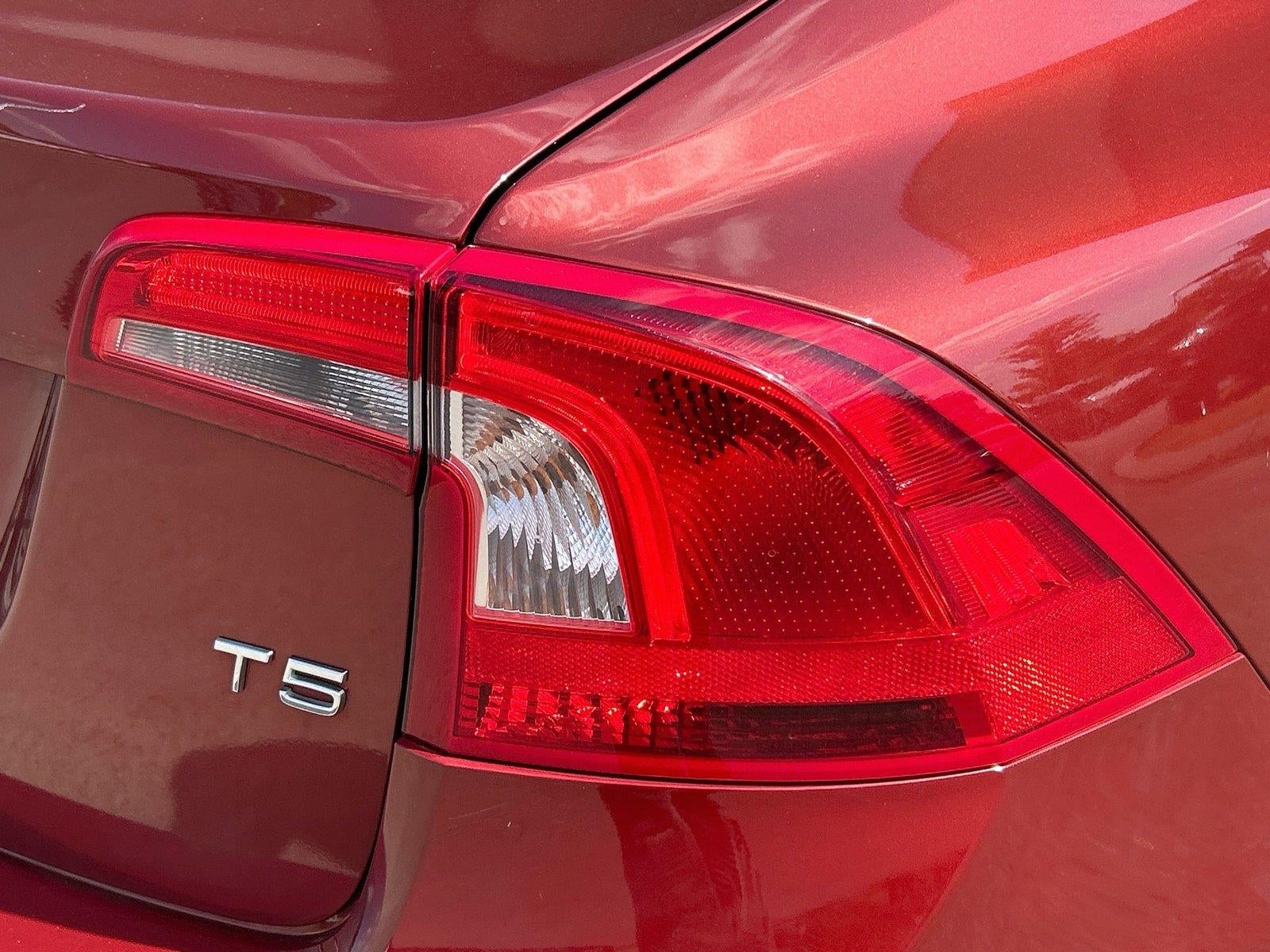 2016 Volvo S60 T5 Drive-E Premier
