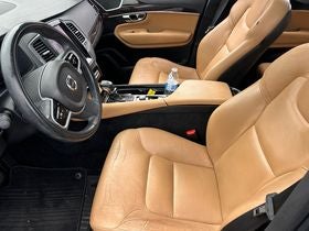 2019 Volvo XC90 T6 Momentum
