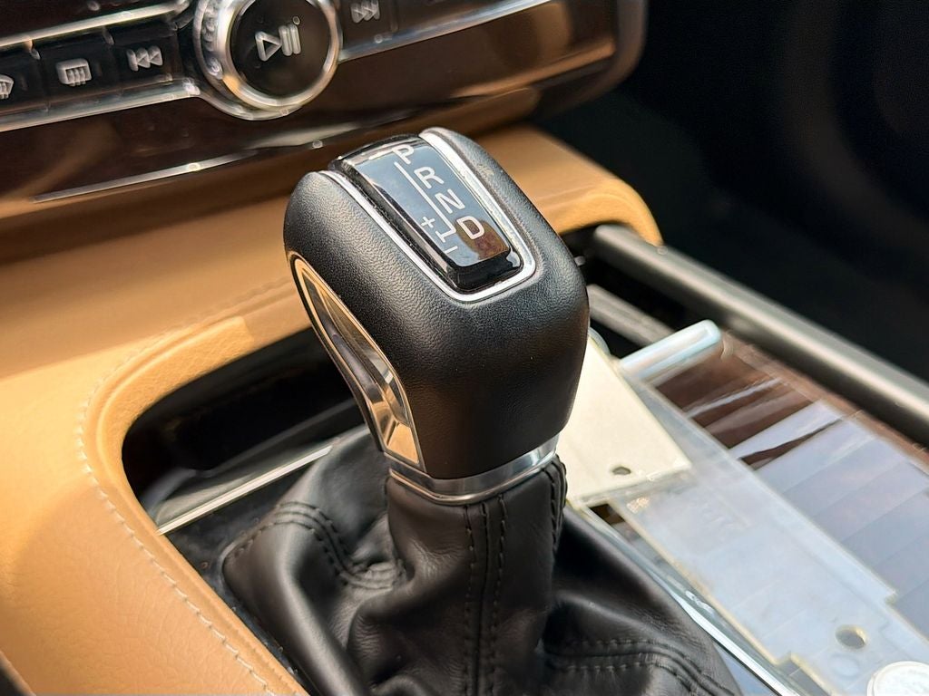 2019 Volvo XC90 T6 Momentum