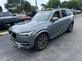 2019 Volvo XC90 T6 Momentum