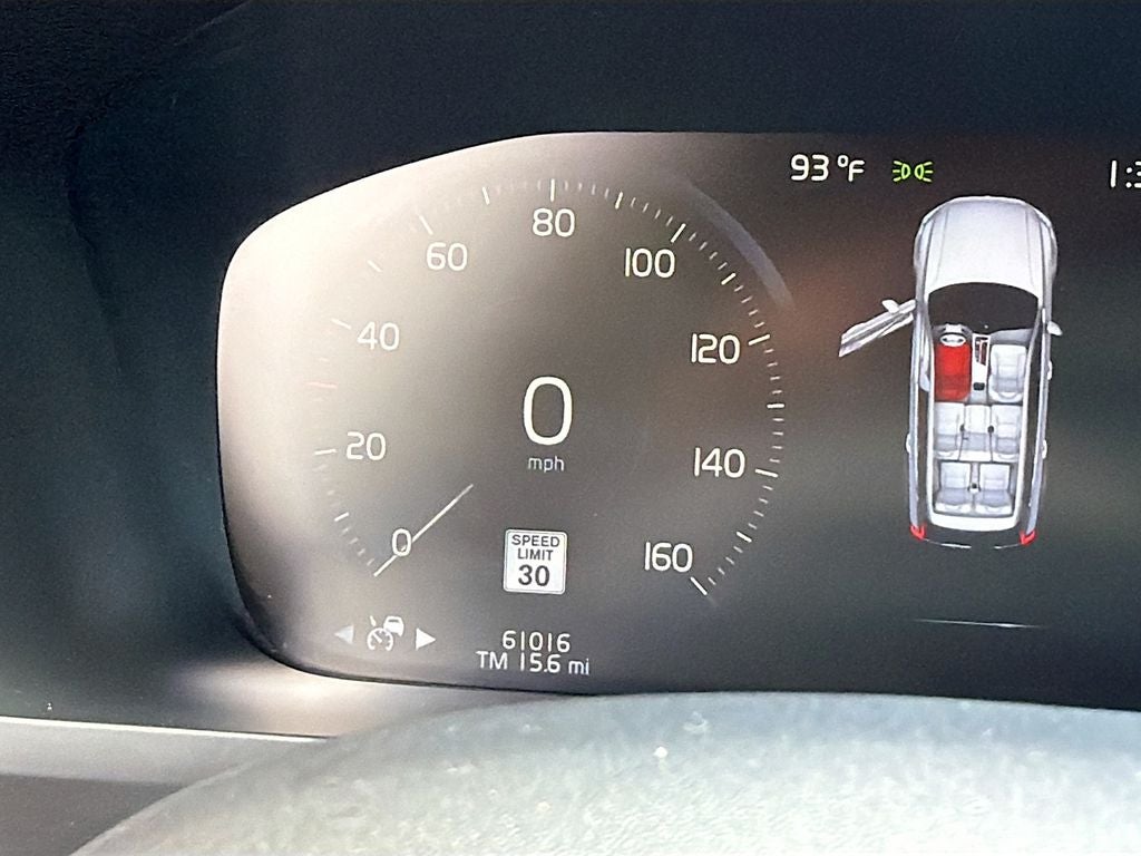 2019 Volvo XC90 T6 Momentum