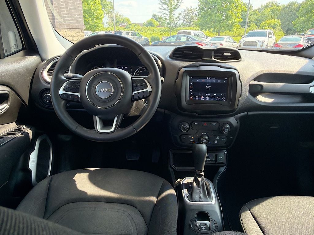 2019 Jeep Renegade Latitude FWD