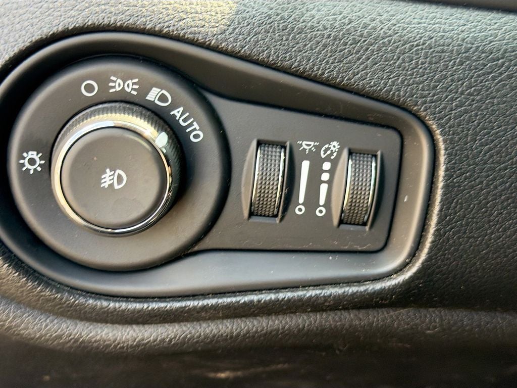 2019 Jeep Renegade Latitude FWD