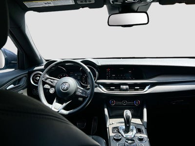 2022 Alfa Romeo Stelvio Ti AWD