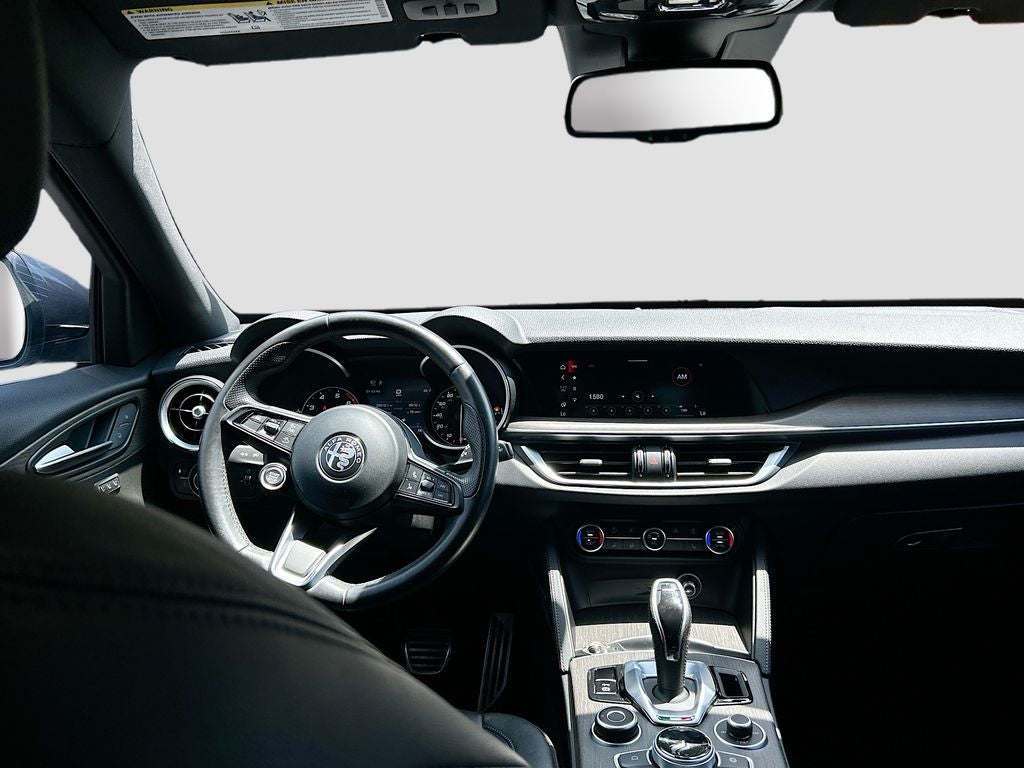 2022 Alfa Romeo Stelvio Ti AWD