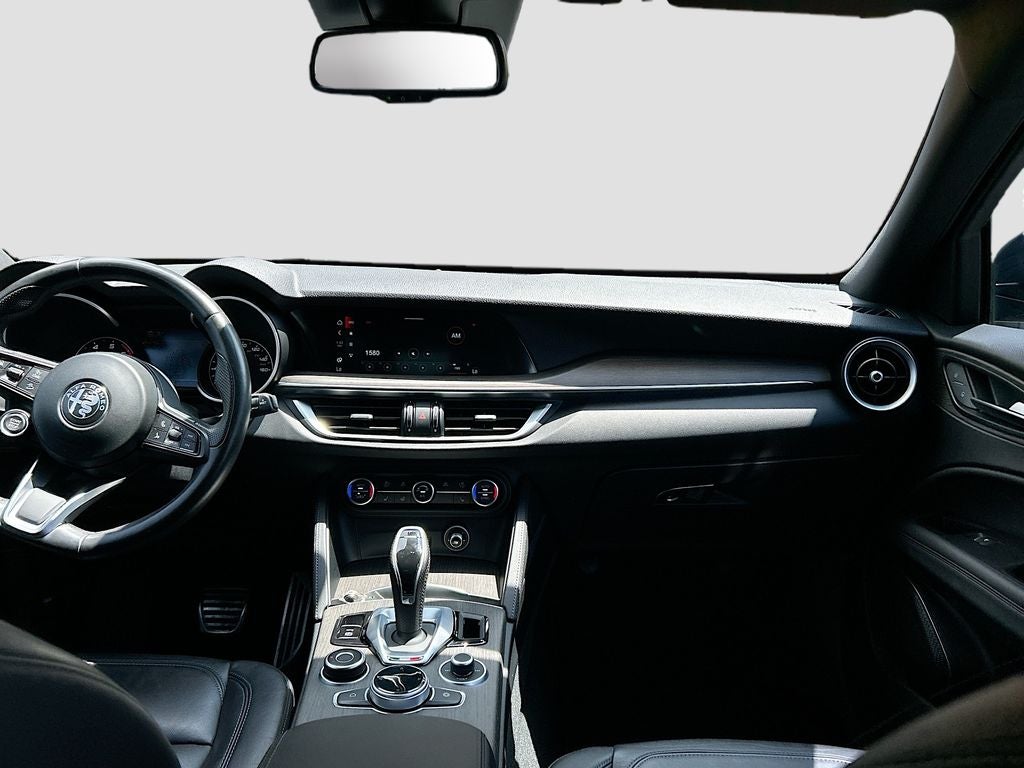 2022 Alfa Romeo Stelvio Ti AWD