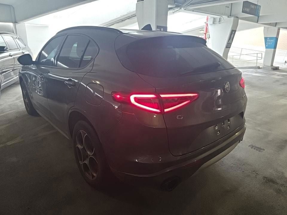 2022 Alfa Romeo Stelvio Ti AWD