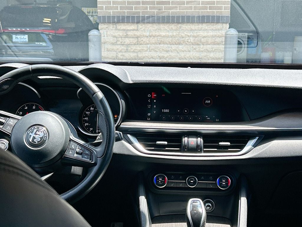 2022 Alfa Romeo Stelvio Ti AWD