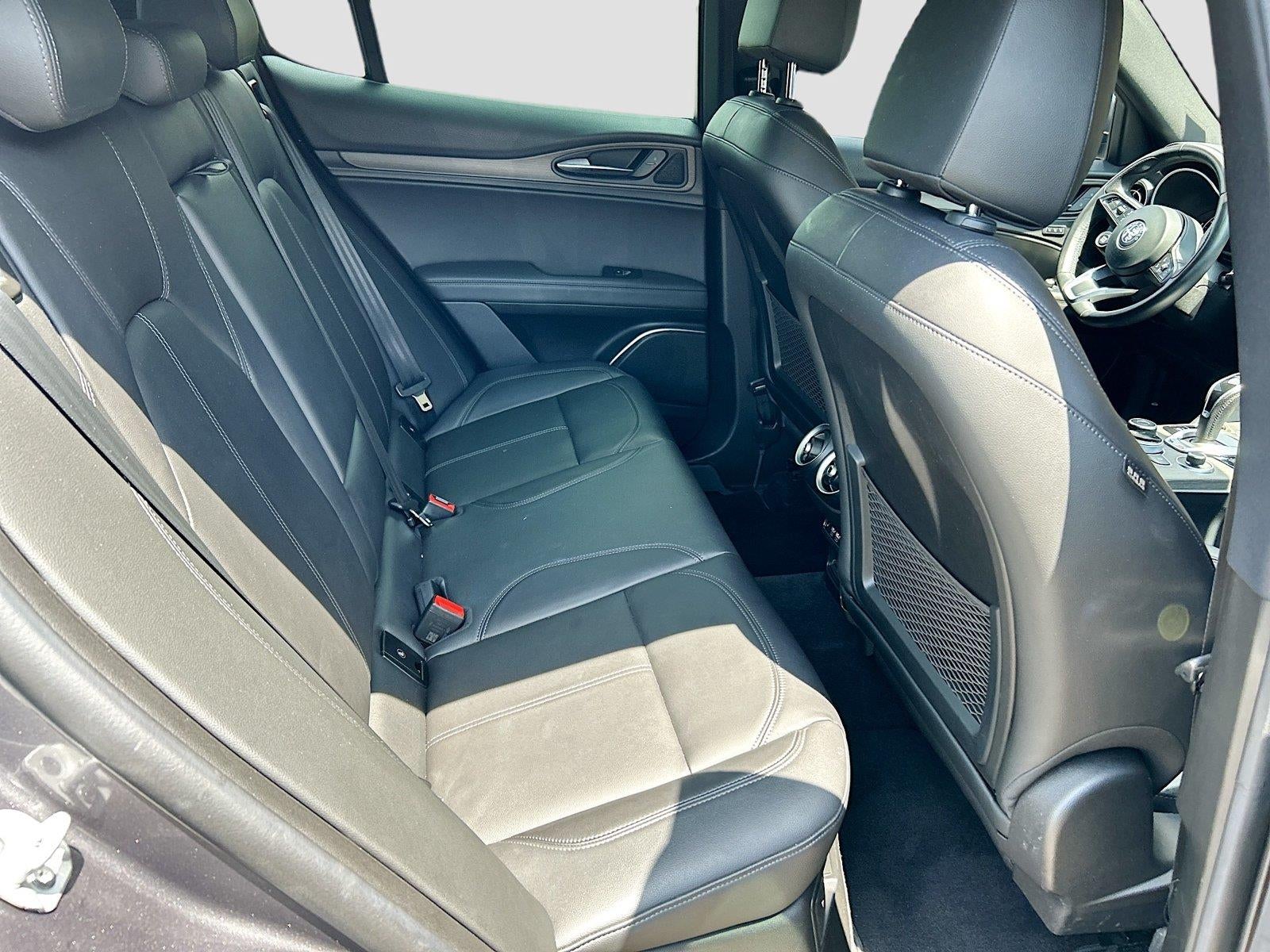 2022 Alfa Romeo Stelvio Ti AWD