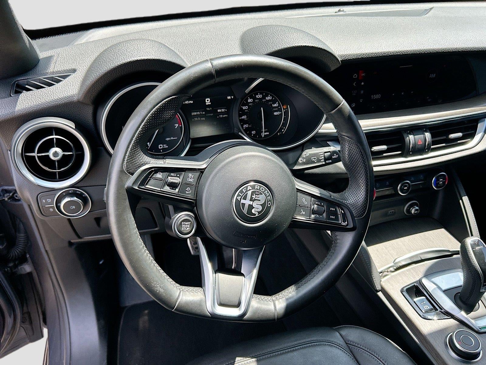 2022 Alfa Romeo Stelvio Ti AWD