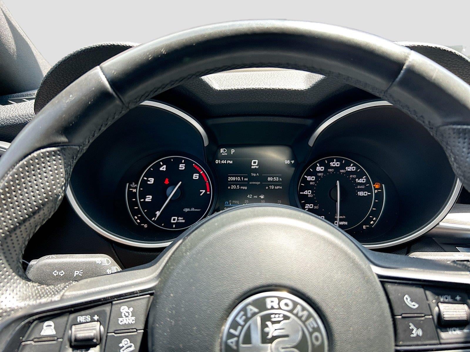 2022 Alfa Romeo Stelvio Ti AWD