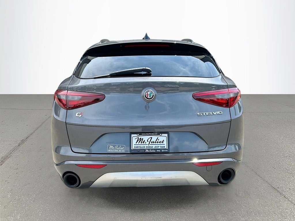 2022 Alfa Romeo Stelvio Ti AWD
