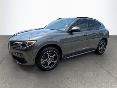 2022 Alfa Romeo Stelvio Ti AWD